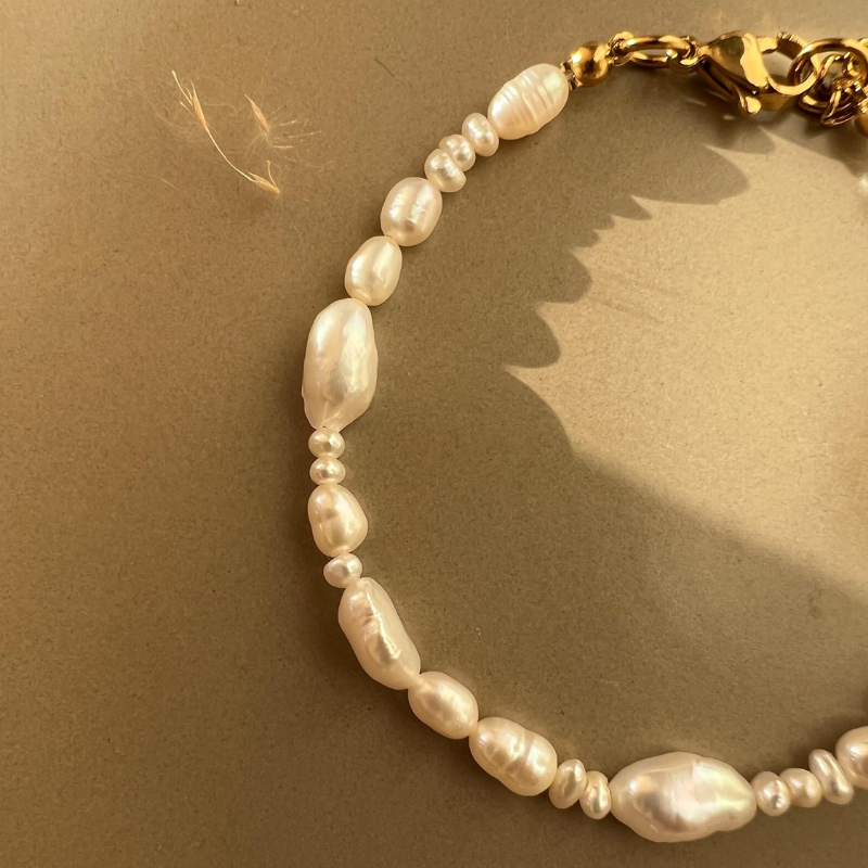 Lilybelle Freshwaterpearl Bracelet - Image 3