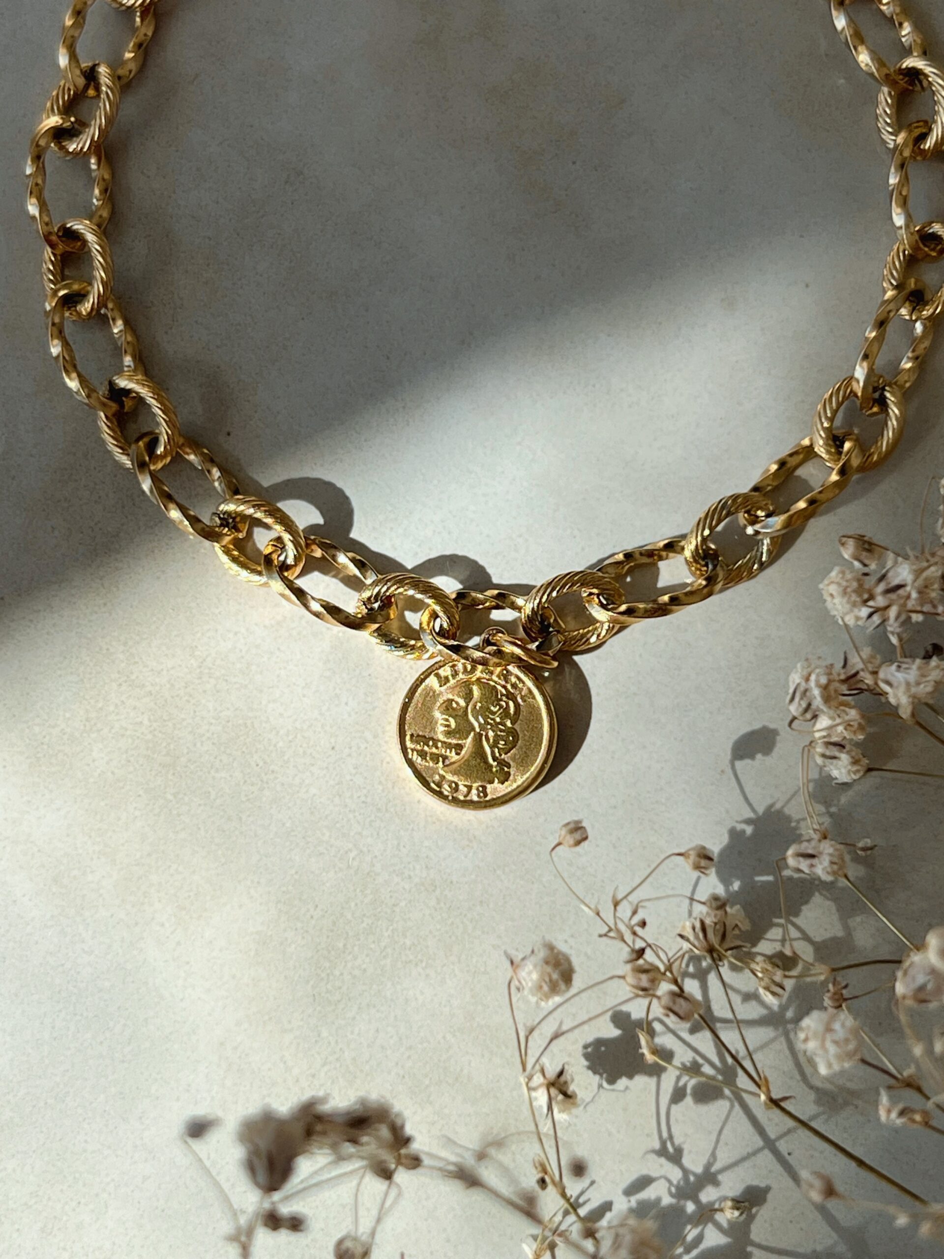 Mirabella Bracelet - Image 2