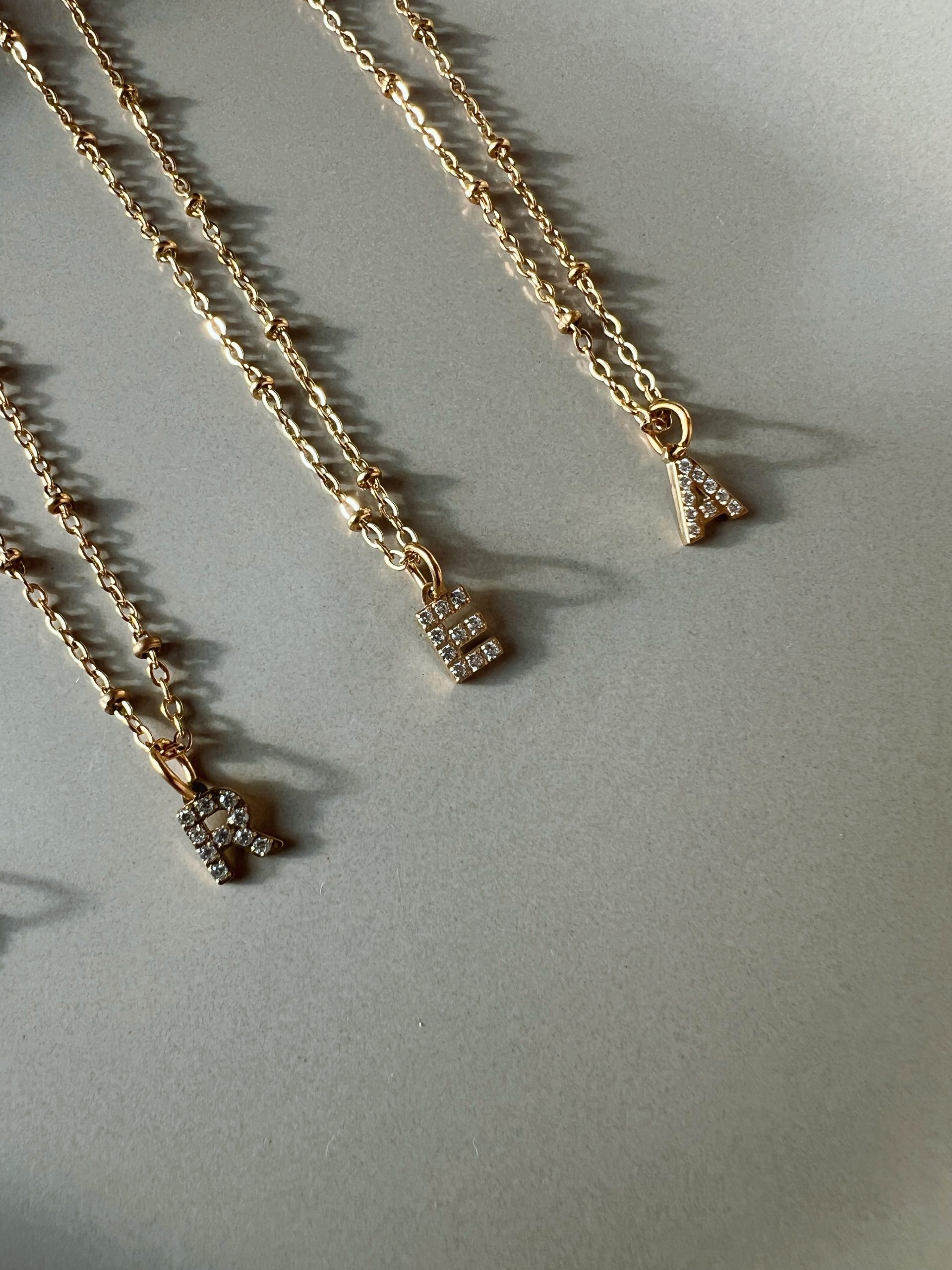 Glamour Initial Necklace - Image 5