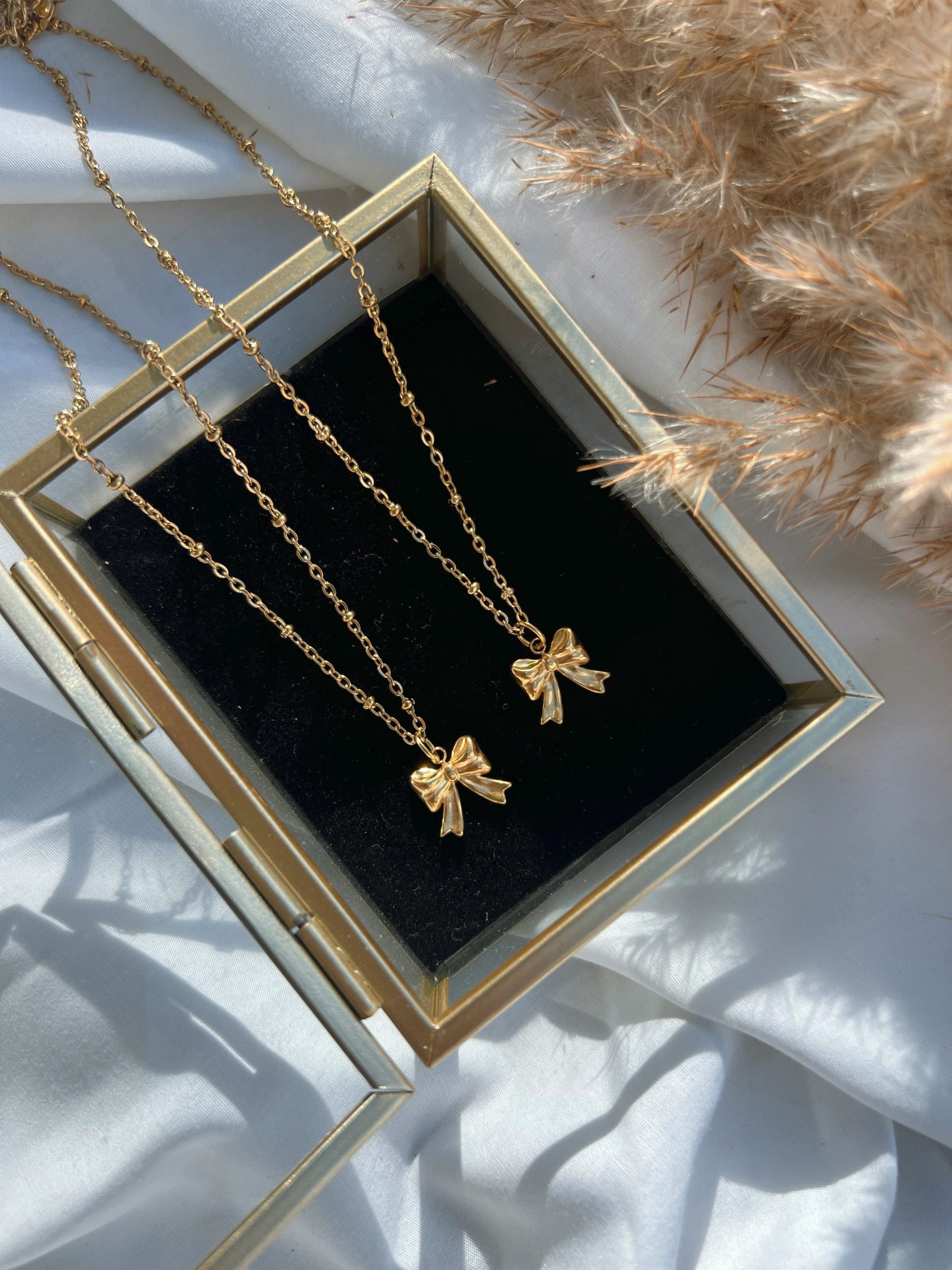 Bow Necklaces - Image 3