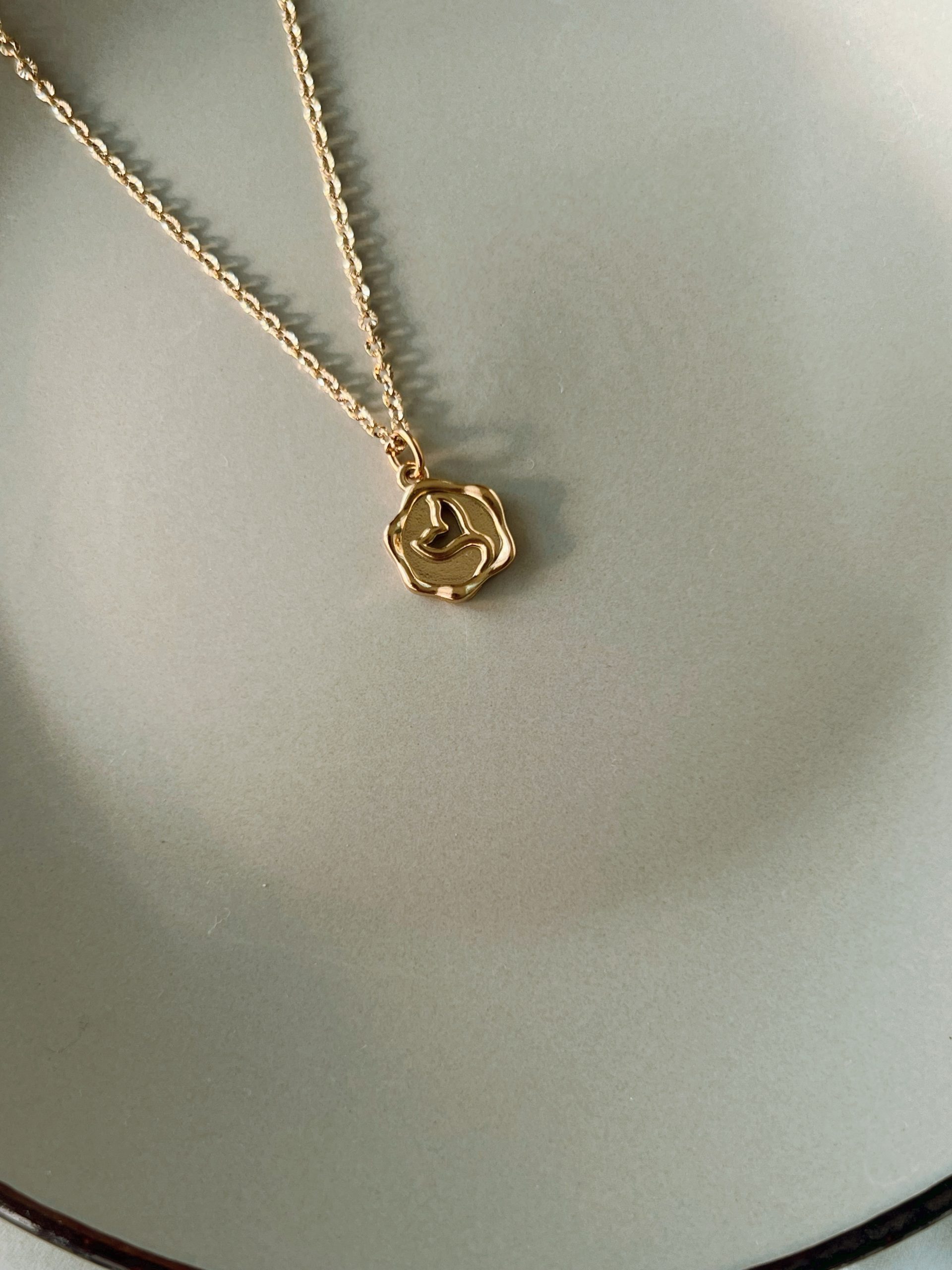 Meryl Necklace - Image 4
