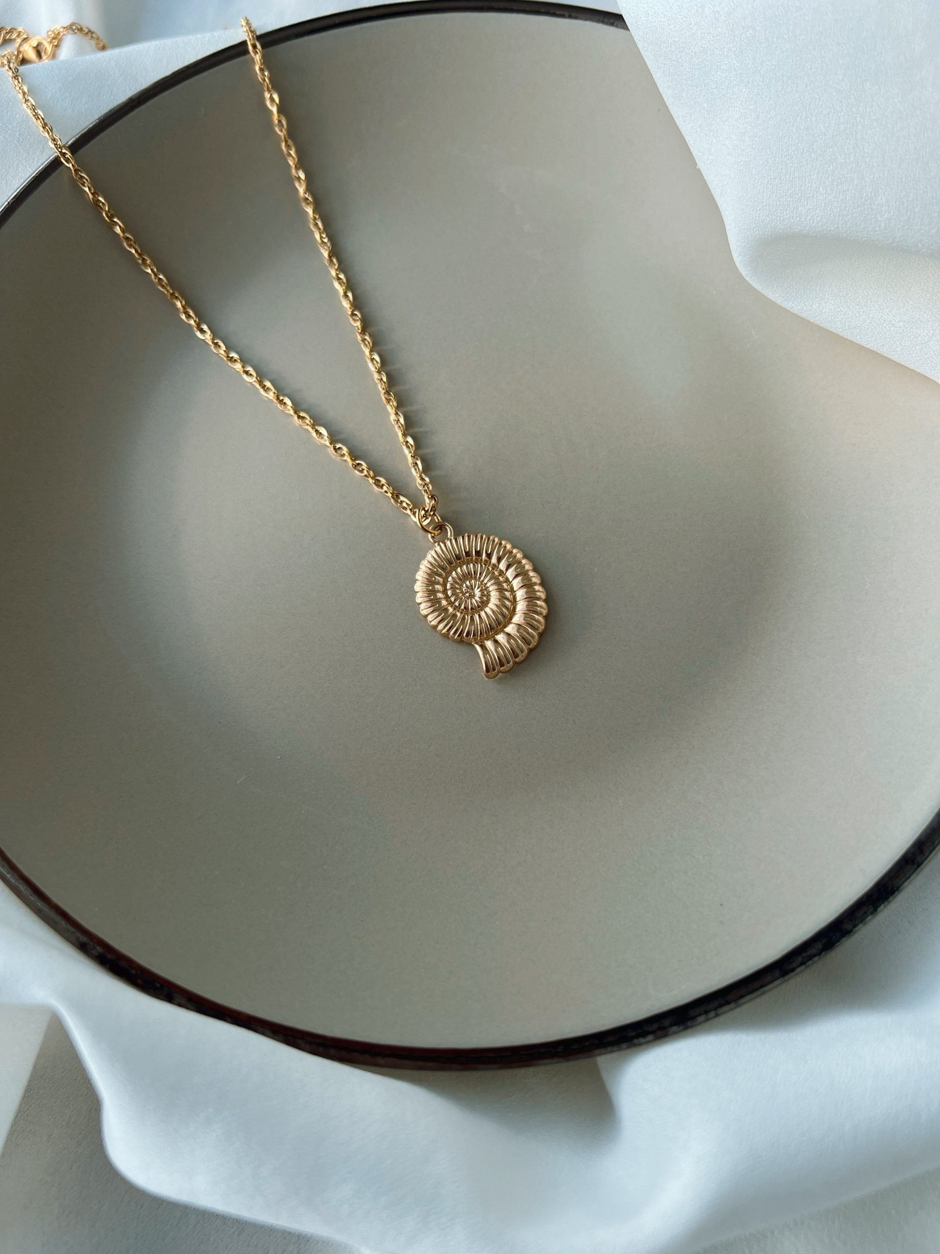 Coralie Necklace - Image 2