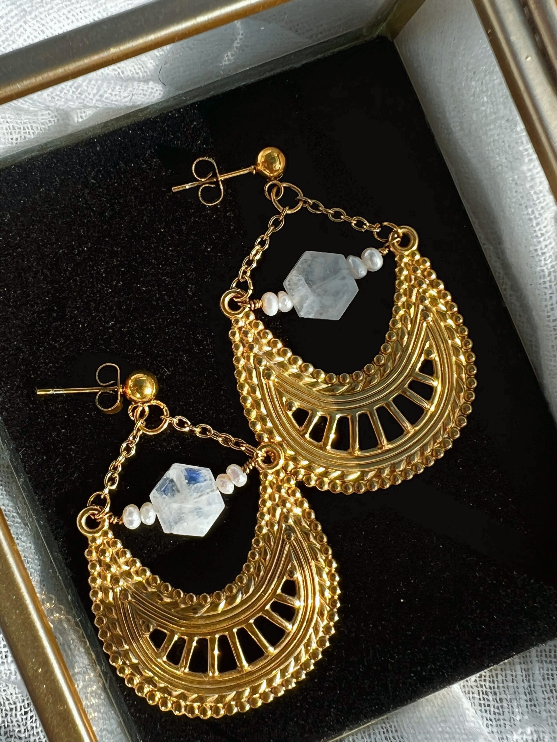 Amalthea Moonstone Earrings - Image 2