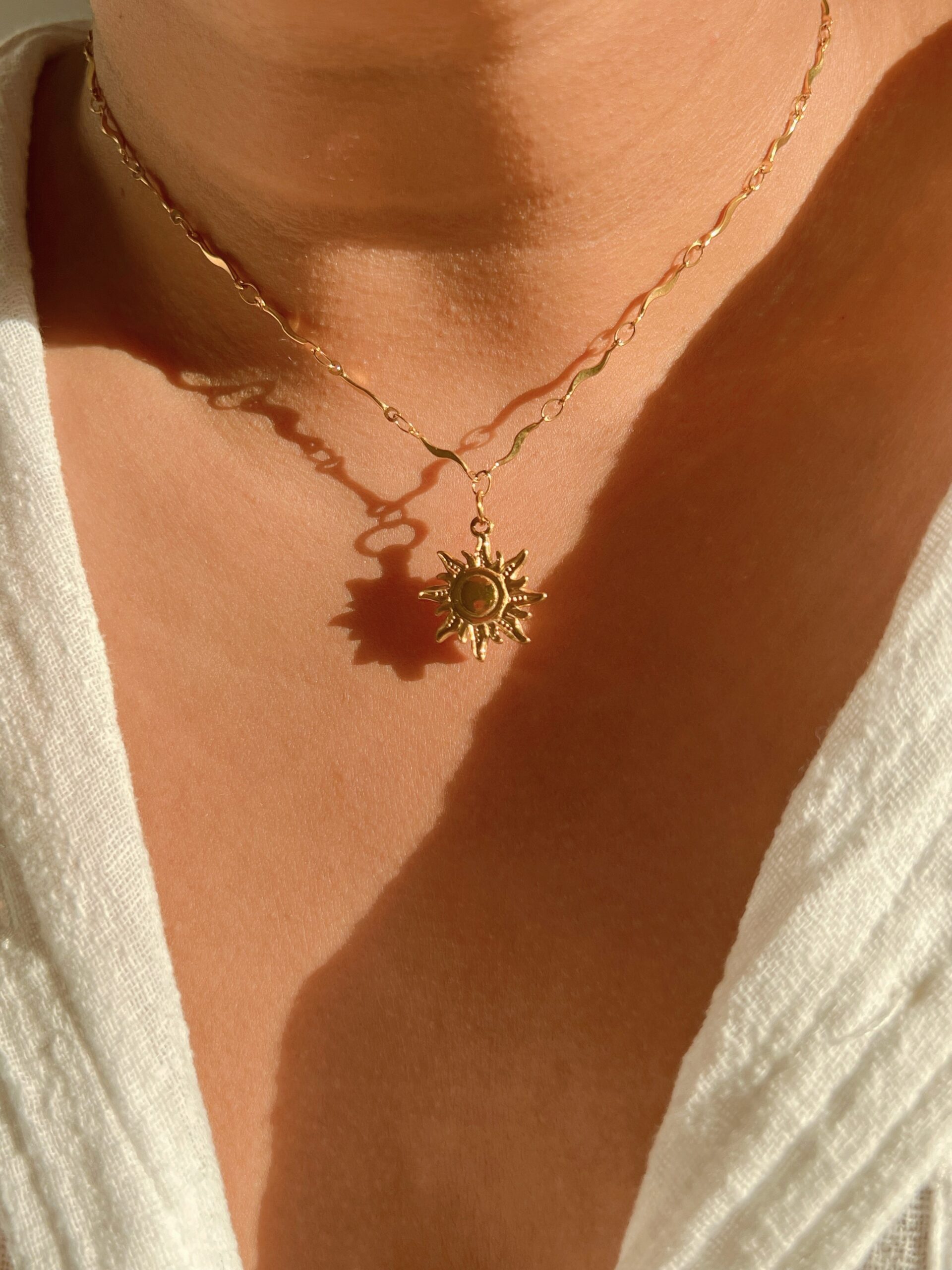 Soley Necklace - Image 2